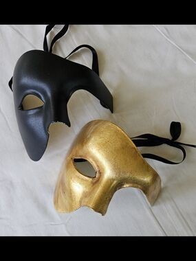 Two Phantom Of The Opera Masks Black And Gold